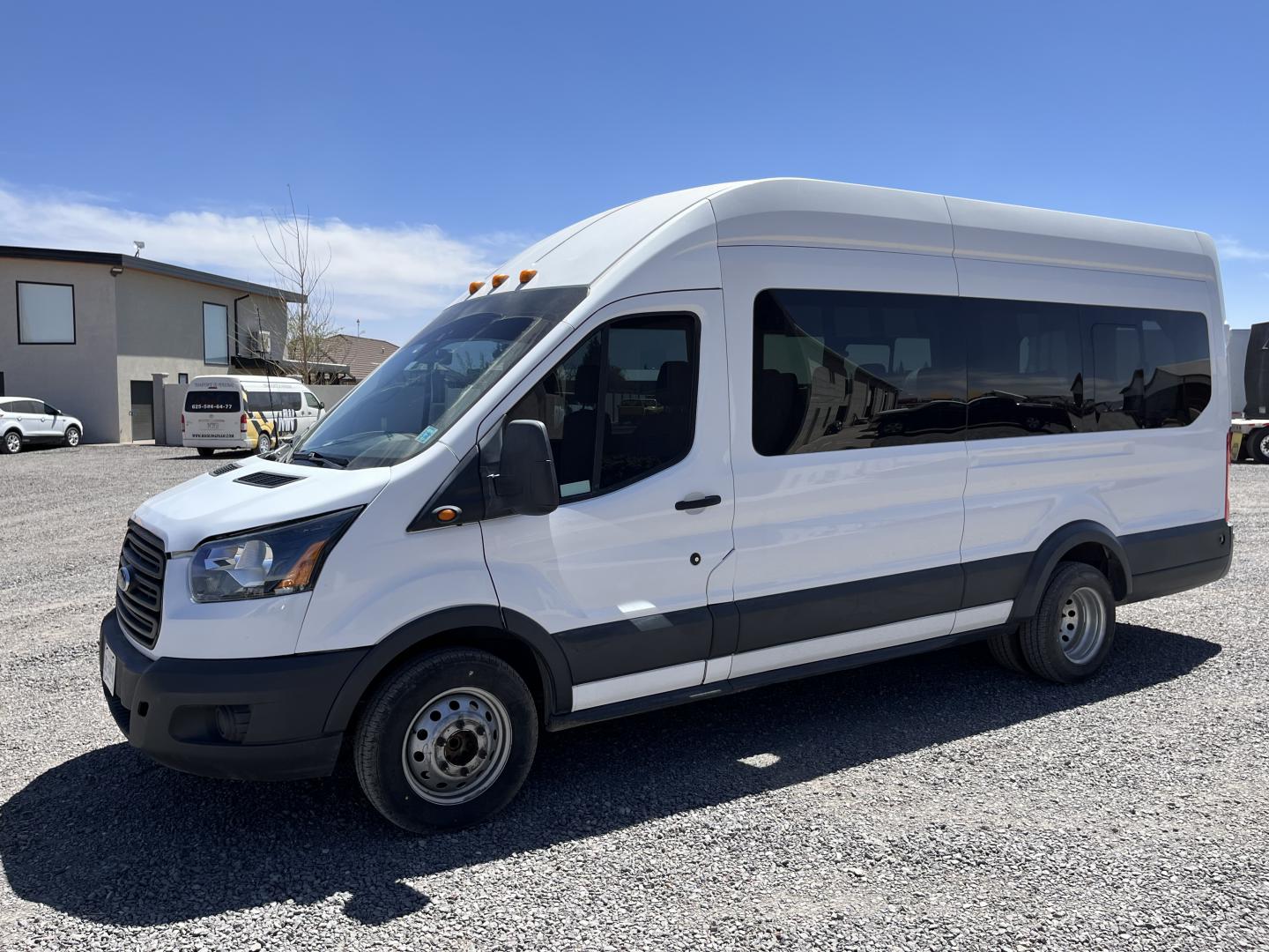 ./imagenes/INVOICE/2019/16421/CAMIONETA FORD T-350 (9).JPG